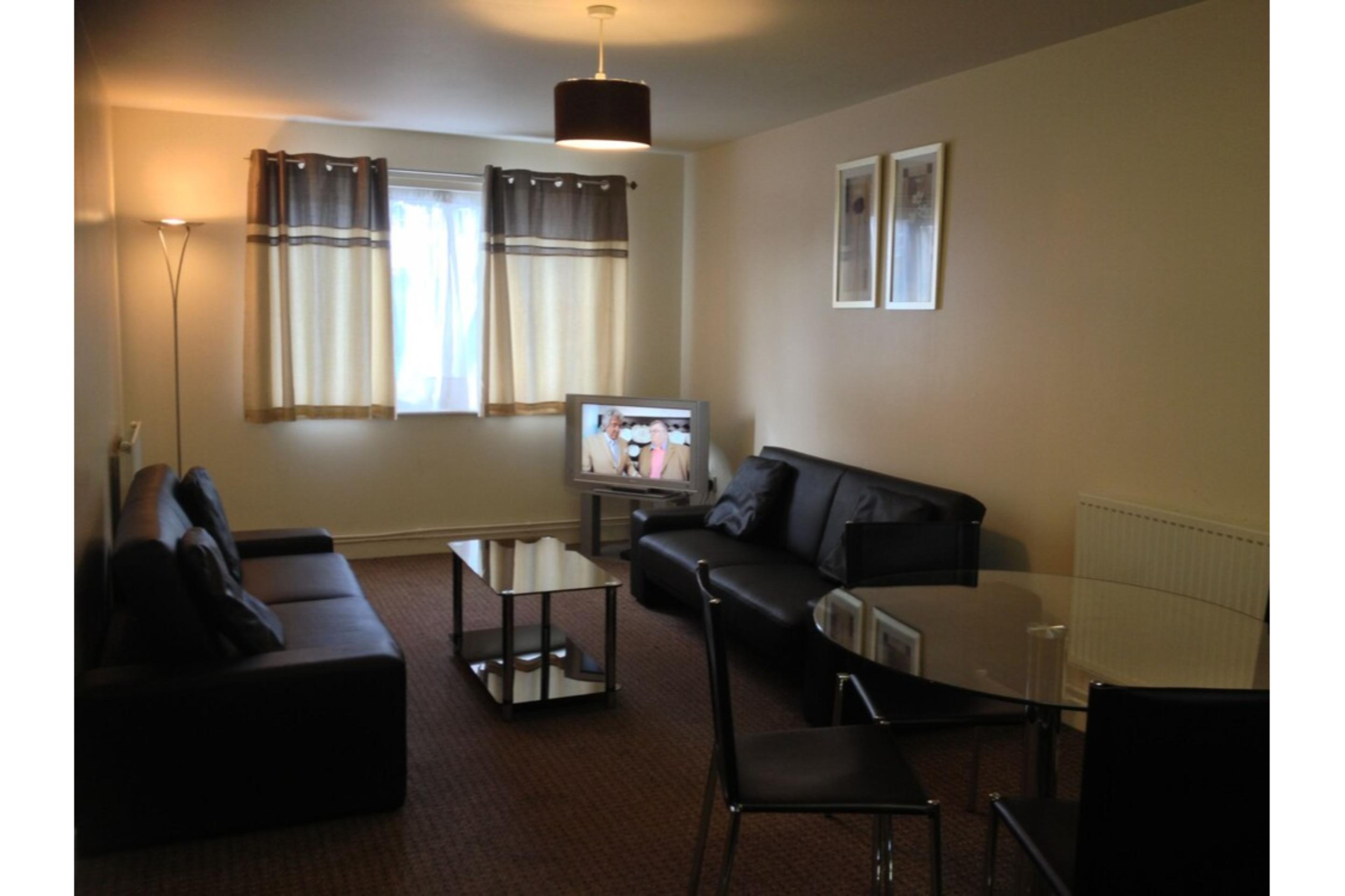 Oyo Arinza Apartments, Liverpool Exterior foto
