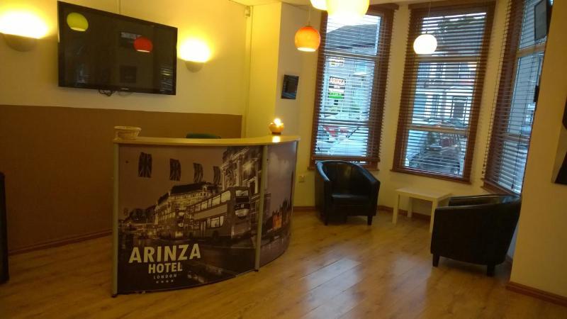 Oyo Arinza Apartments, Liverpool Exterior foto